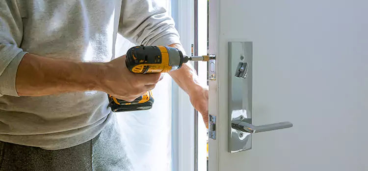 Door Knob Lock Repair Cloverleaf