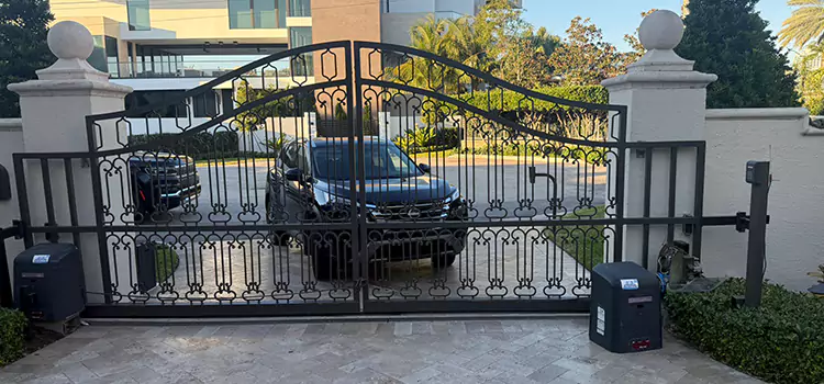 Driveway Gate Maintenance Cloverleaf