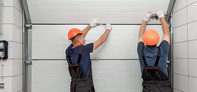 Choose Us for Your Garage Door Needs in Cloverleaf