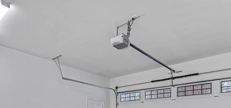 Experienced Garage Door Installers Cloverleaf