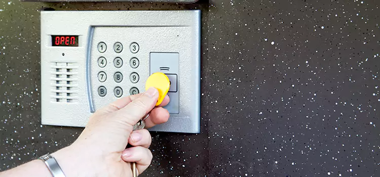 Electronic Door Lock Installation Cloverleaf