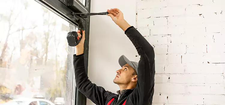 Why Choose Us for Your Door Closer Needs in Cloverleaf