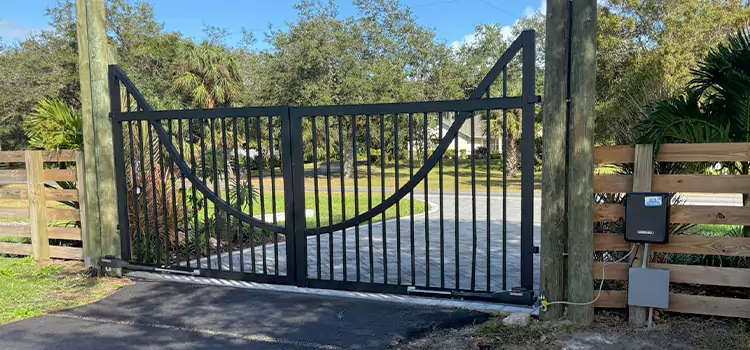 Why Choose Us for Your Automatic Gate Needs in Cloverleaf, TX?