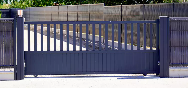 Driveway Gate Installation Contractors Cloverleaf