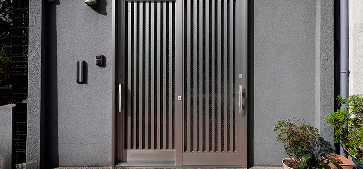 Why Choose Us for Your Security Needs in Cloverleaf, TX?